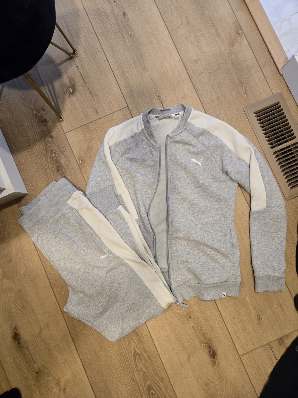 Puma Light Gray Sweatshirt with Branded Neckband